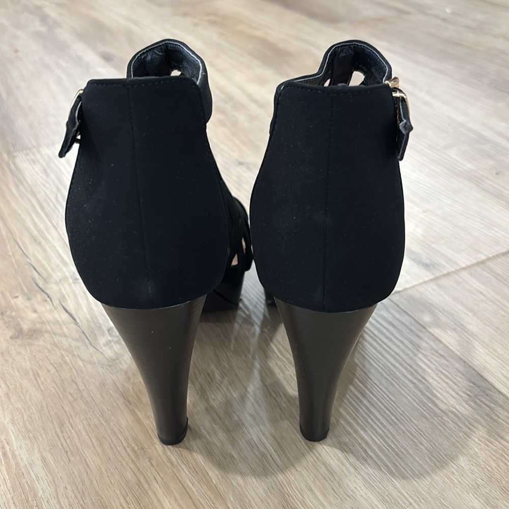 NEW Women’s Trendsup Open Toe Ankle Strap Sandals - Picture 3 of 5